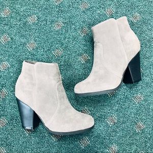 Brand new! LULUS Daily bootie!! Mid grey.